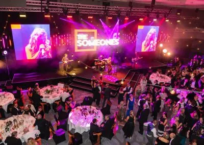 hoseason-awards-video-screens-brighton